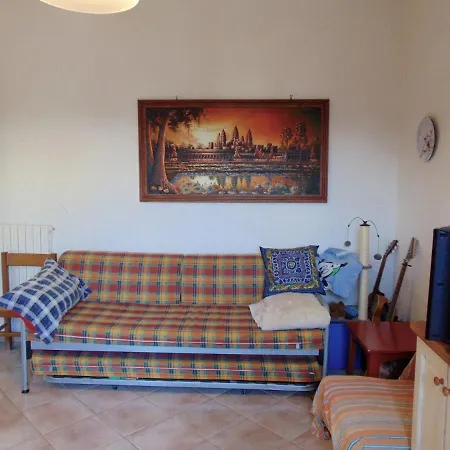 N223 - Numana, Delizioso Bilocale Con Portico ヌマーナ